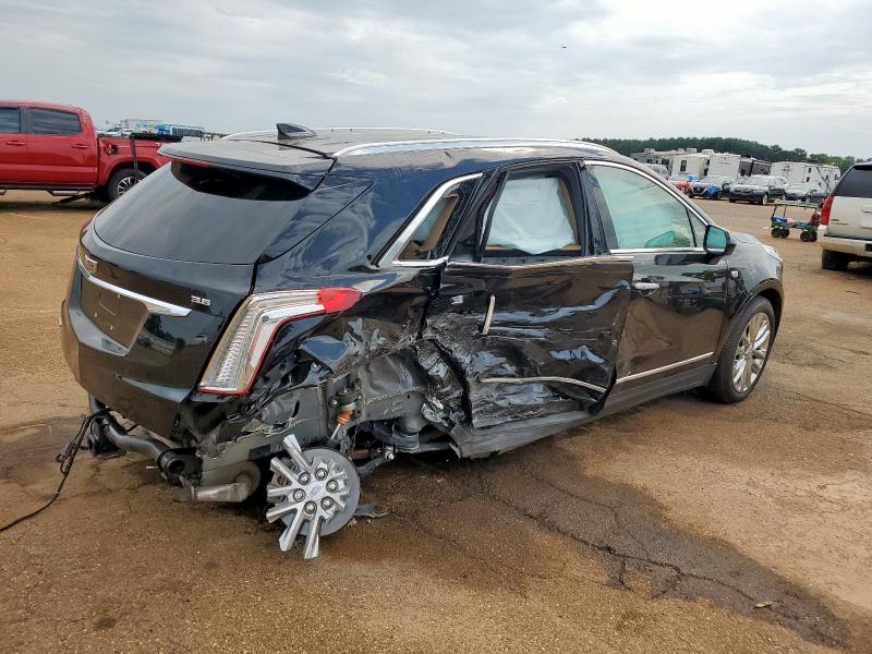  CADILLAC XT5 2017 Czarny