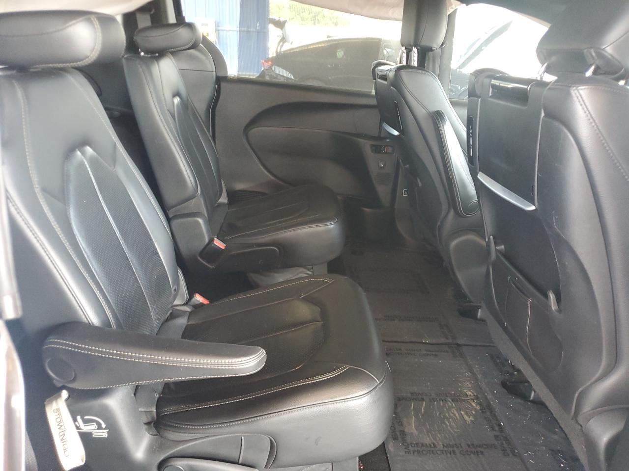 2019 Chrysler Pacifica Touring L Plus VIN: 2C4RC1EG5KR540155 Lot: 64173655