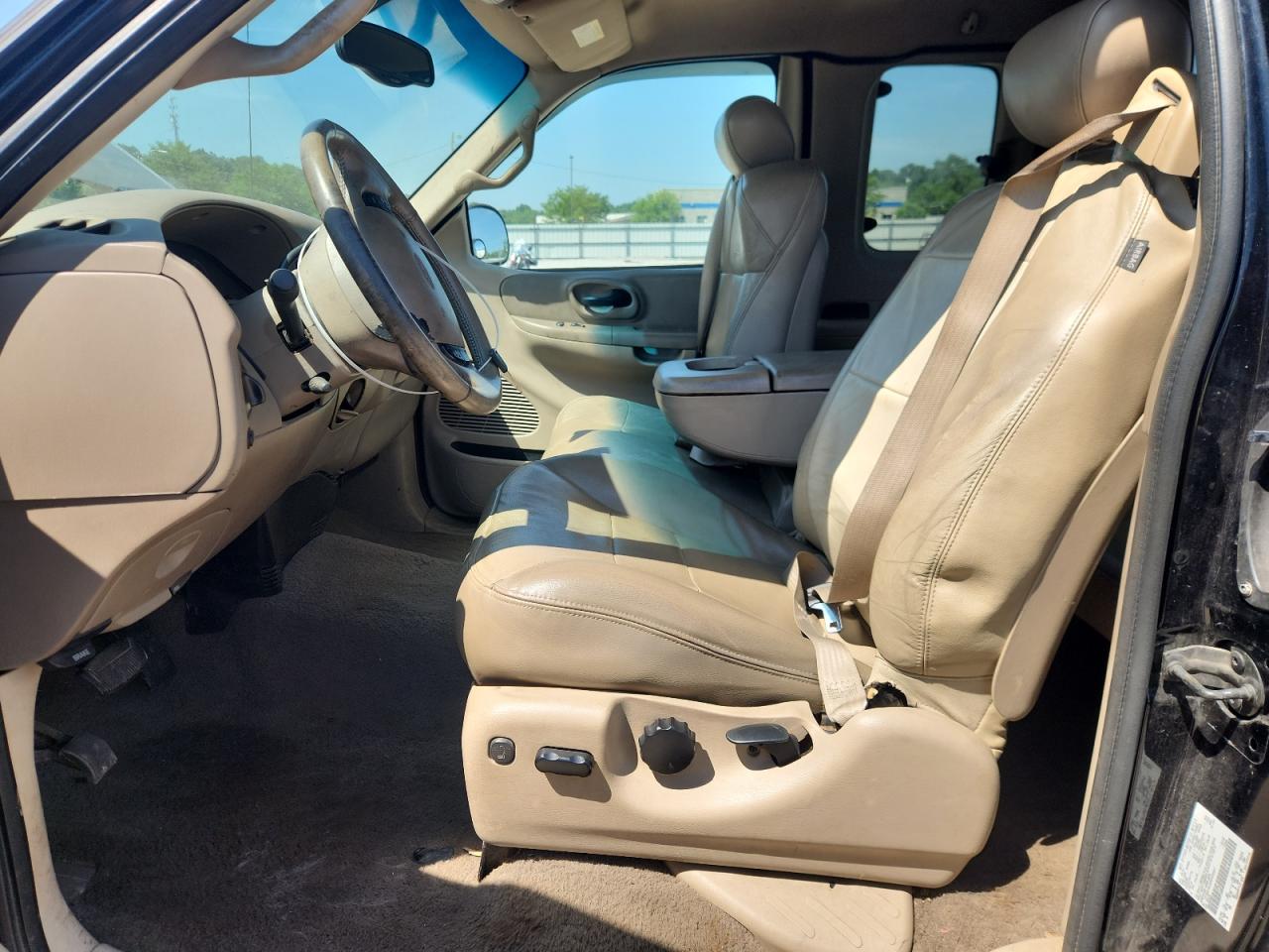 2002 Ford F150 VIN: 1FTRX18L62KA58287 Lot: 63498265