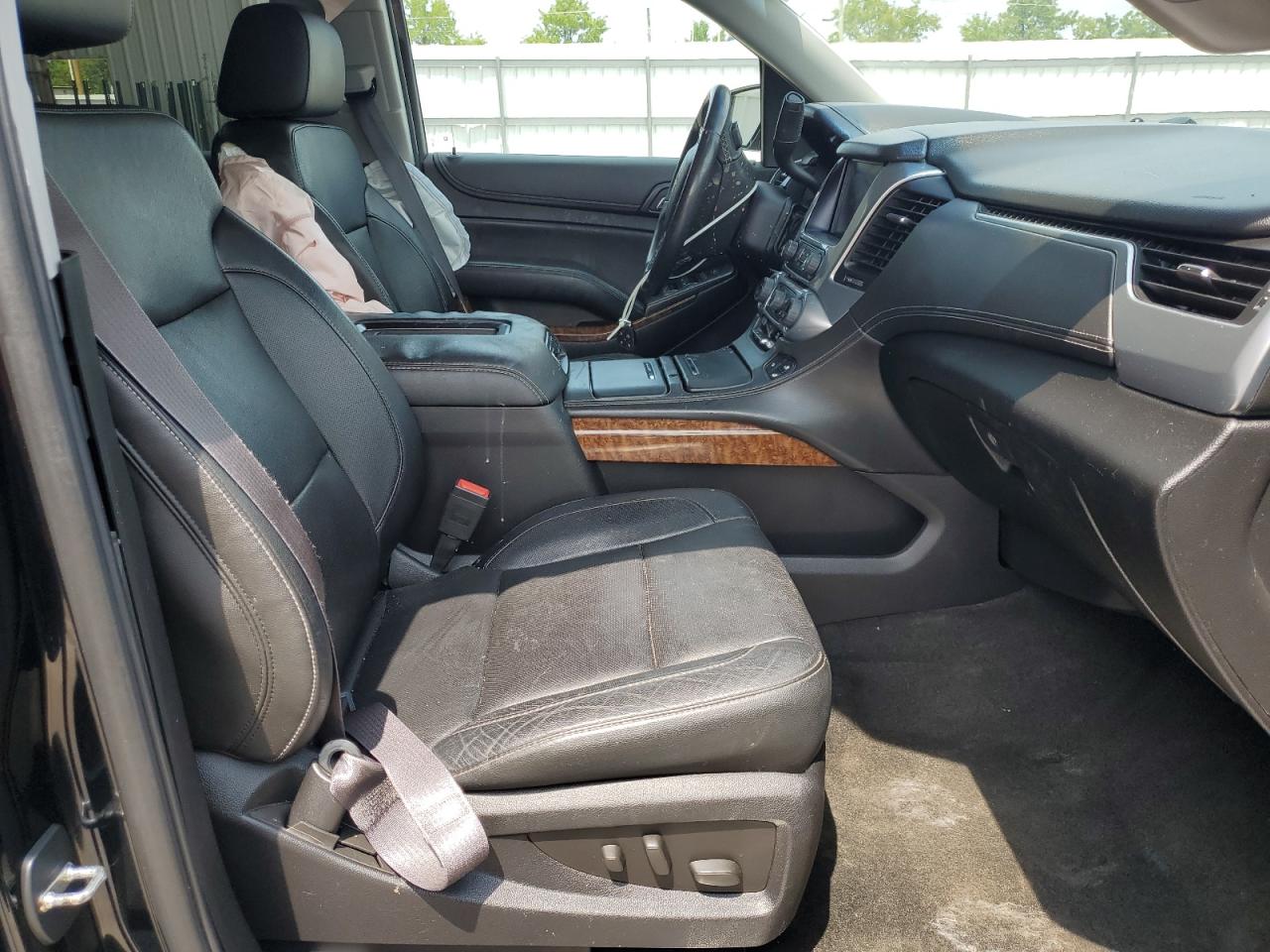 1gnskkkc4fr743908 1GNSKKKC4FR743908 2015 Chevrolet Suburban K1500 Ltz