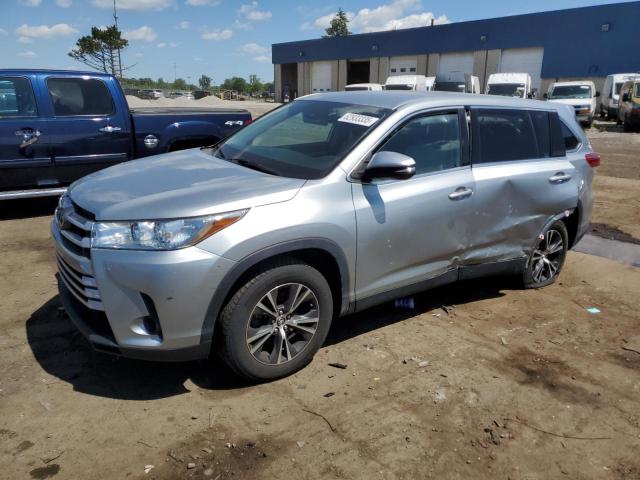  TOYOTA HIGHLANDER 2019 Srebrny