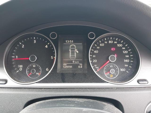2011 VOLKSWAGEN PASSAT SE