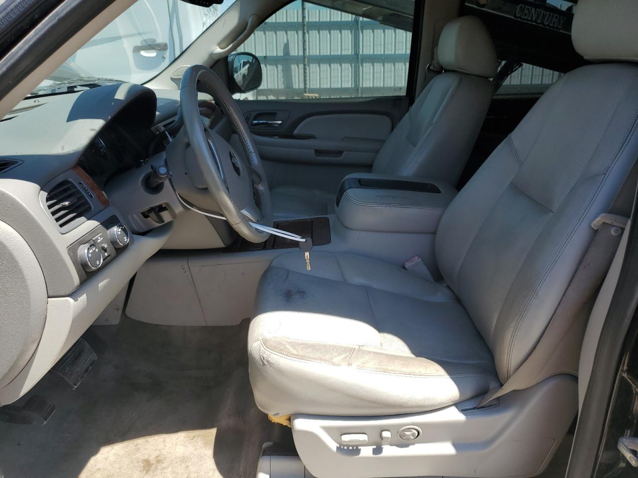 2009 Chevrolet Tahoe K1500 Ltz VIN: 1GNFK33089R304257 Lot: 62944365
