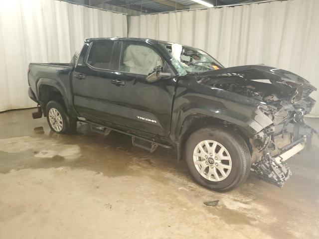  TOYOTA TACOMA 2024 Czarny