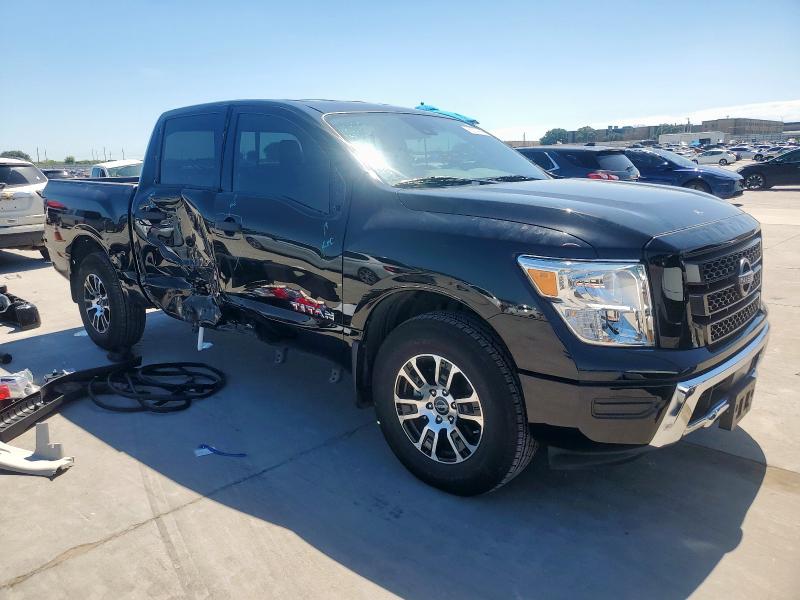  NISSAN TITAN 2024 Черный