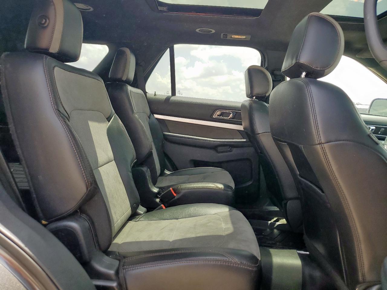 VIN: 1FM5K7D88HGD41816 2017 FORD EXPLORER