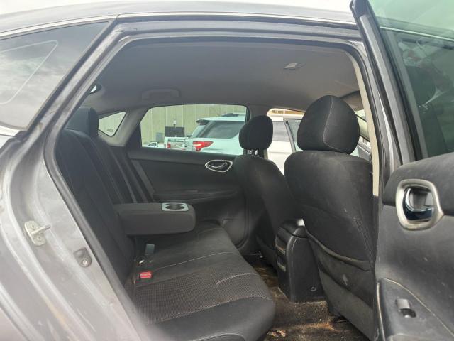 Sedans NISSAN SENTRA 2015 Szary
