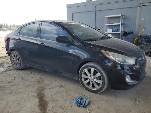  HYUNDAI ACCENT 2013 Czarny