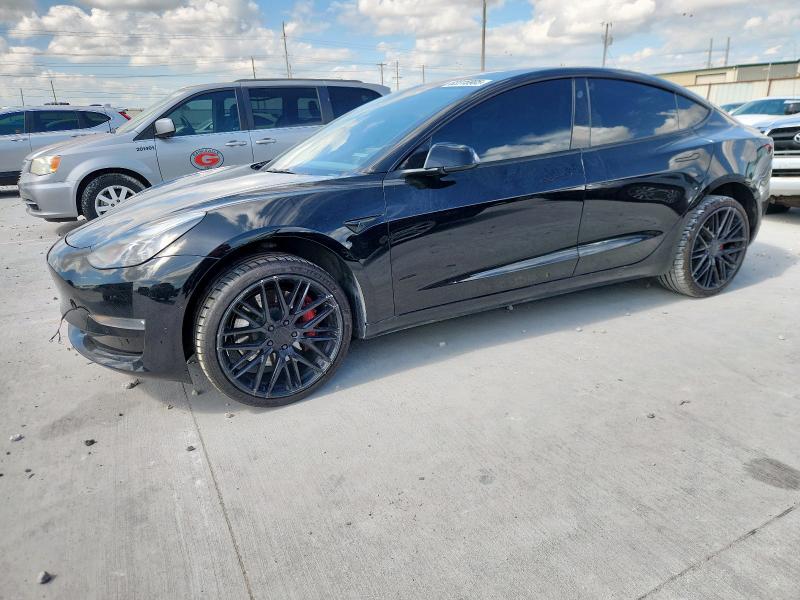 TESLA MODEL 3 2022