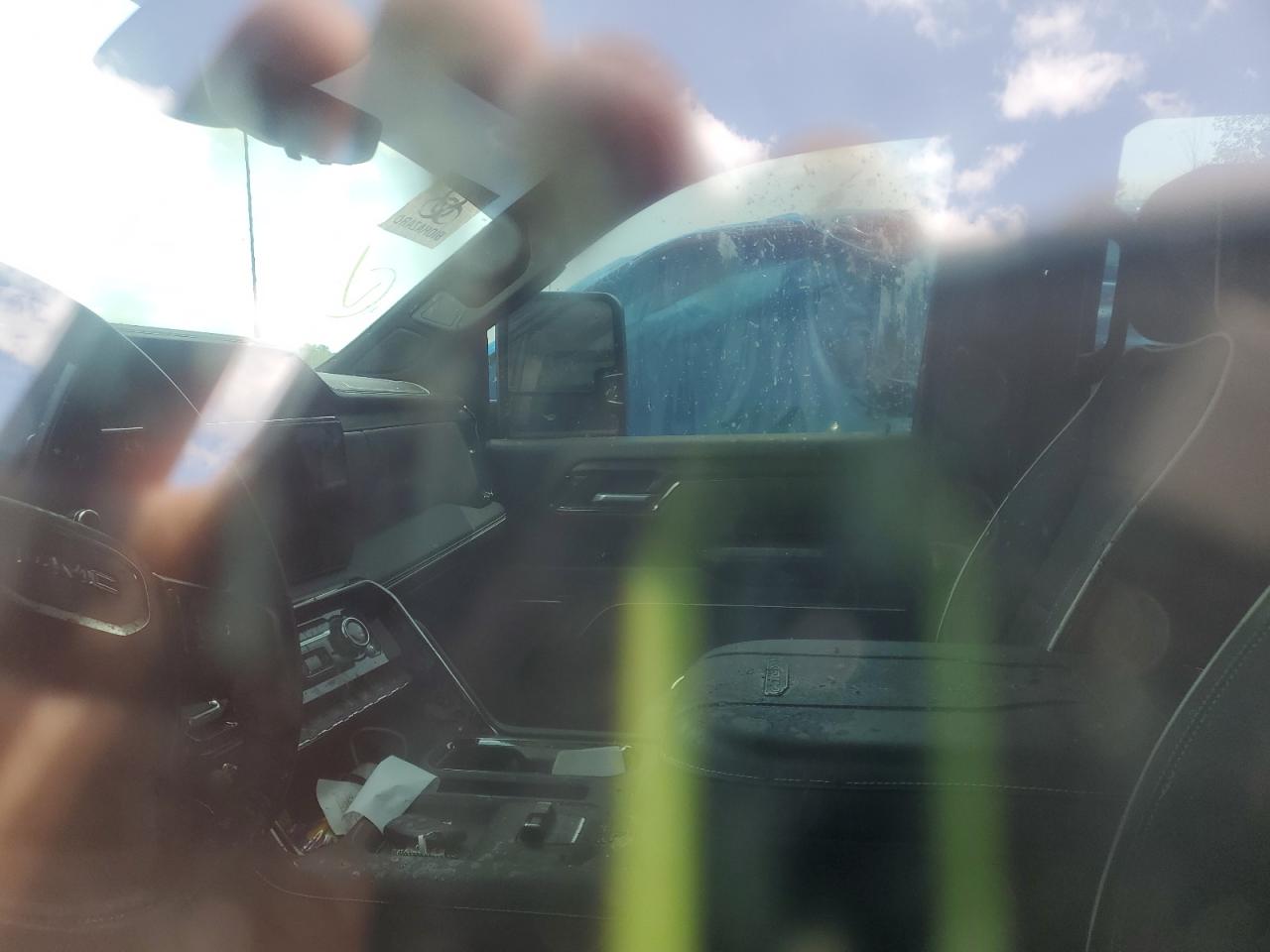 2025 GMC Sierra K2500 At4X VIN: 1GT4UZEY9SF133087 Lot: 60730995