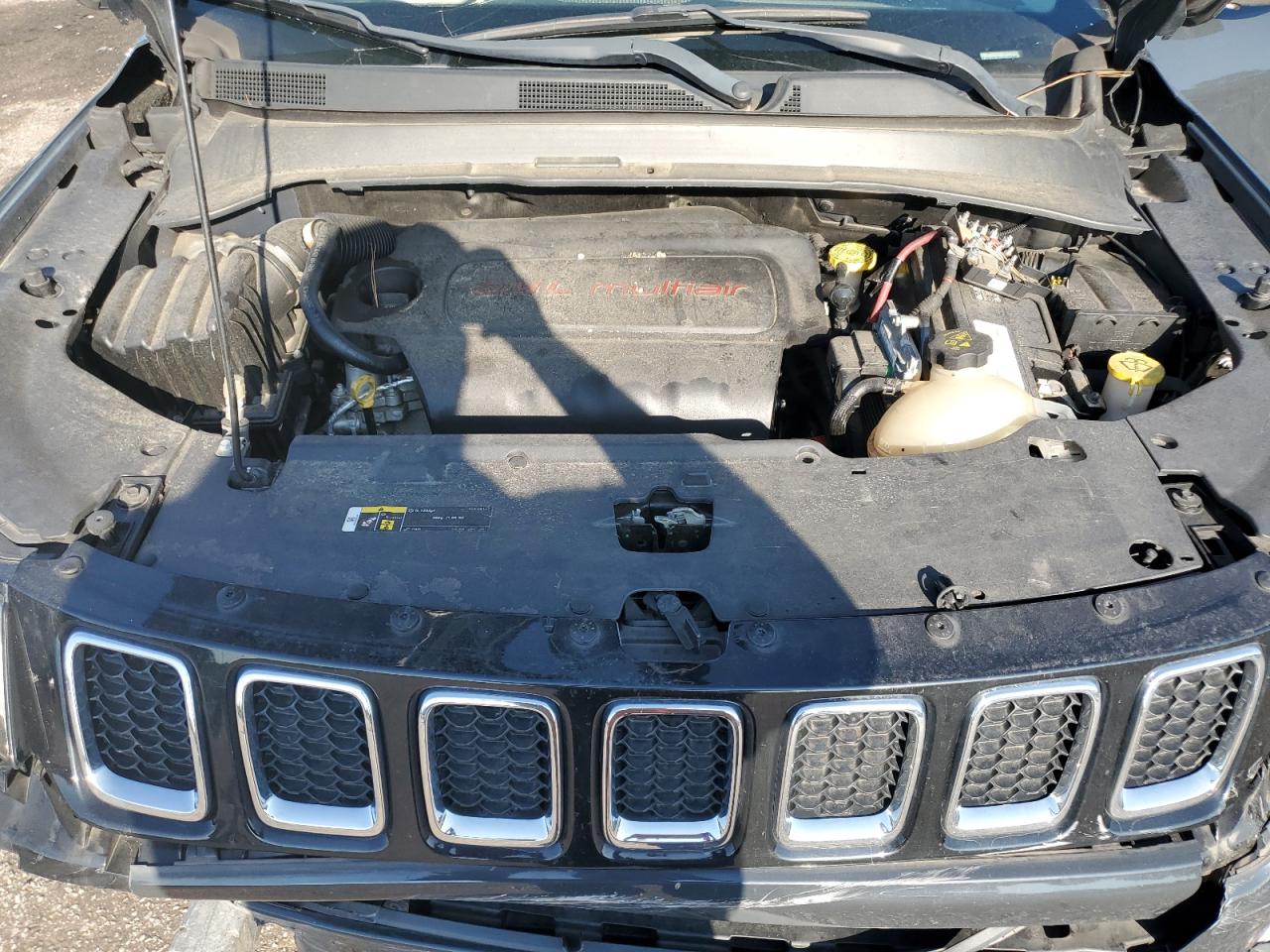 2018 Jeep Compass Limited VIN: 3C4NJDCB3JT175709 Lot: 64769165