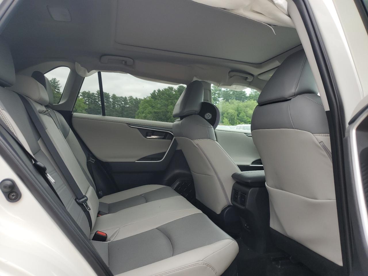 2022 Toyota Rav4 Limited VIN: 4T3D6RFV2NU092996 Lot: 64816915