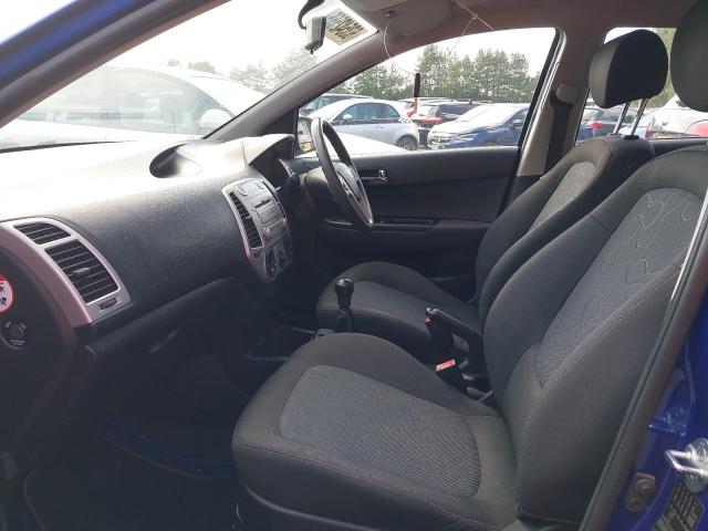 2011 HYUNDAI I20 COMFOR