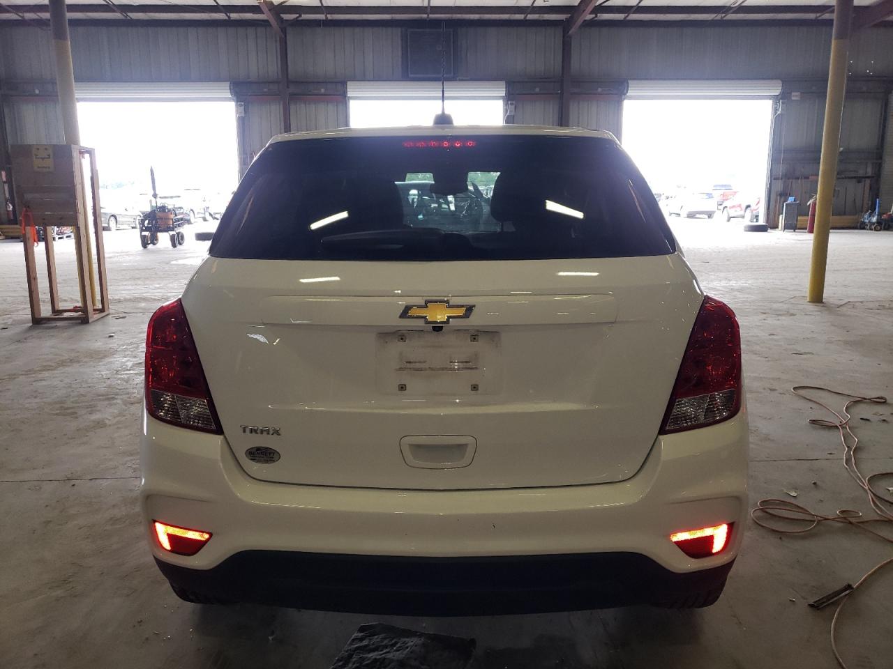 2022 Chevrolet Trax Ls VIN: KL7CJKSM3NB527738 Lot: 64237035