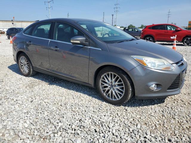 Sedans FORD FOCUS 2012 Szary