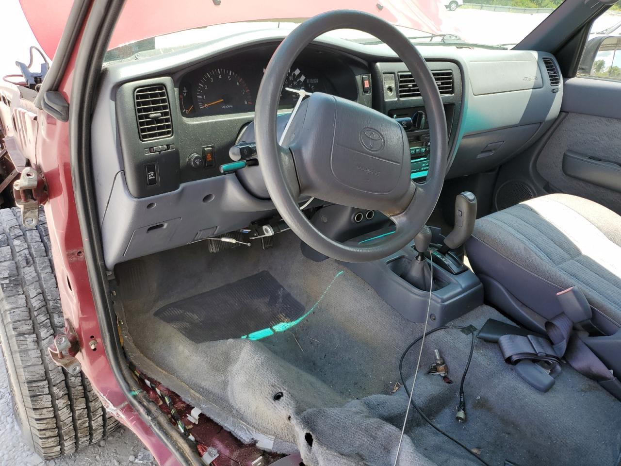 1999 Toyota Tacoma Xtracab VIN: 4TAWN72N9XZ418474 Lot: 64962855