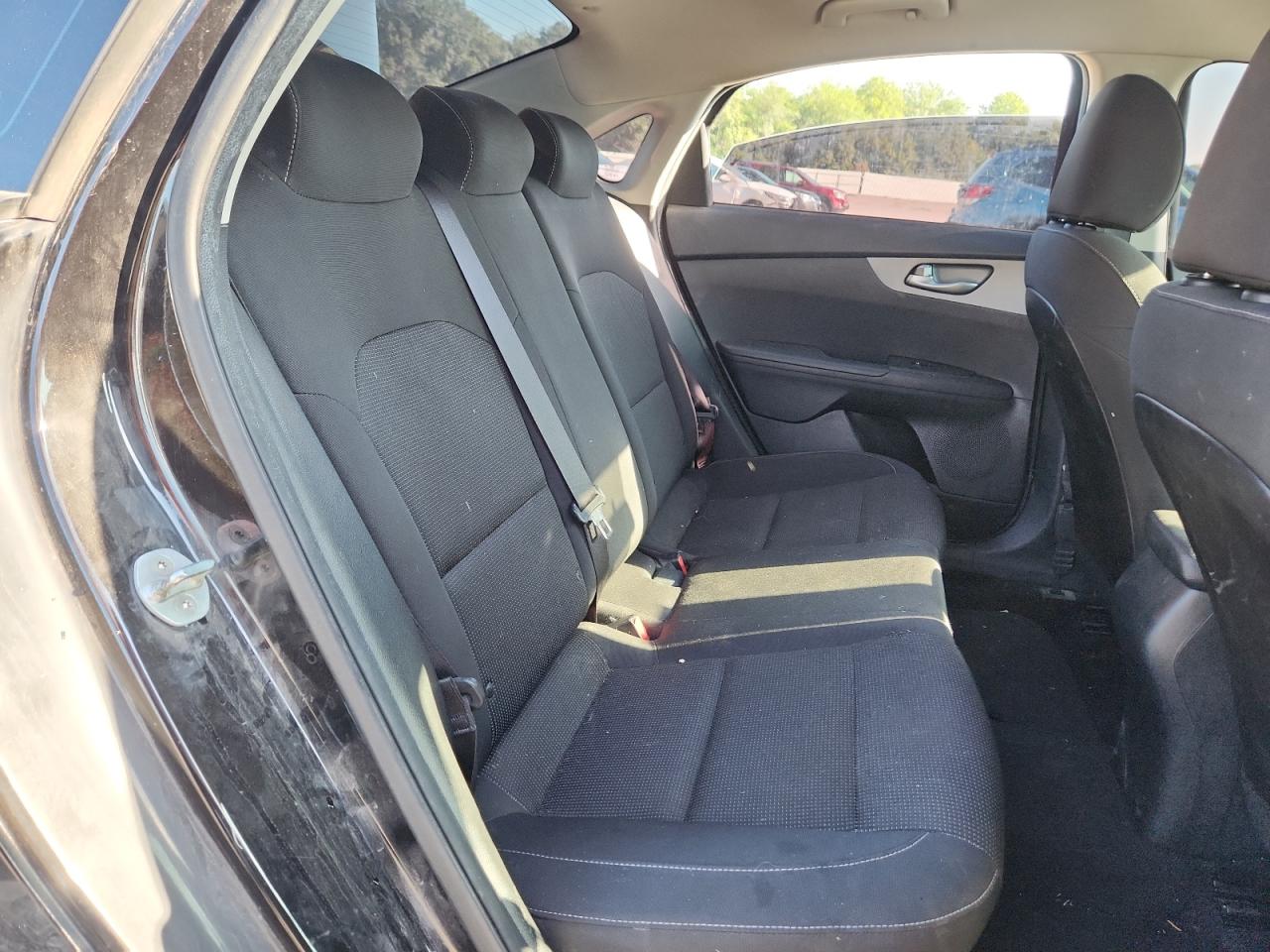 2019 Kia Forte Fe VIN: 3KPF24AD1KE090587 Lot: 62900975