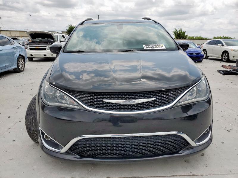  CHRYSLER PACIFICA 2017 Czarny