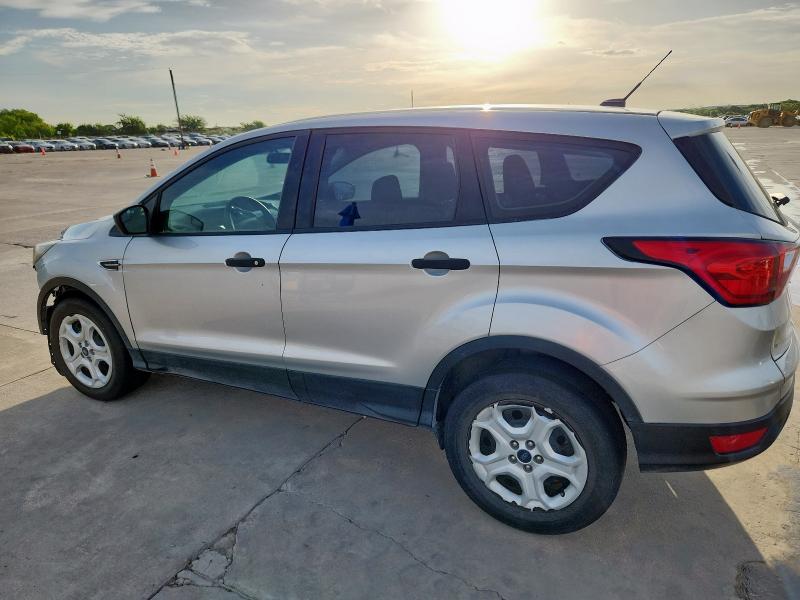  FORD ESCAPE 2019 Серебристый
