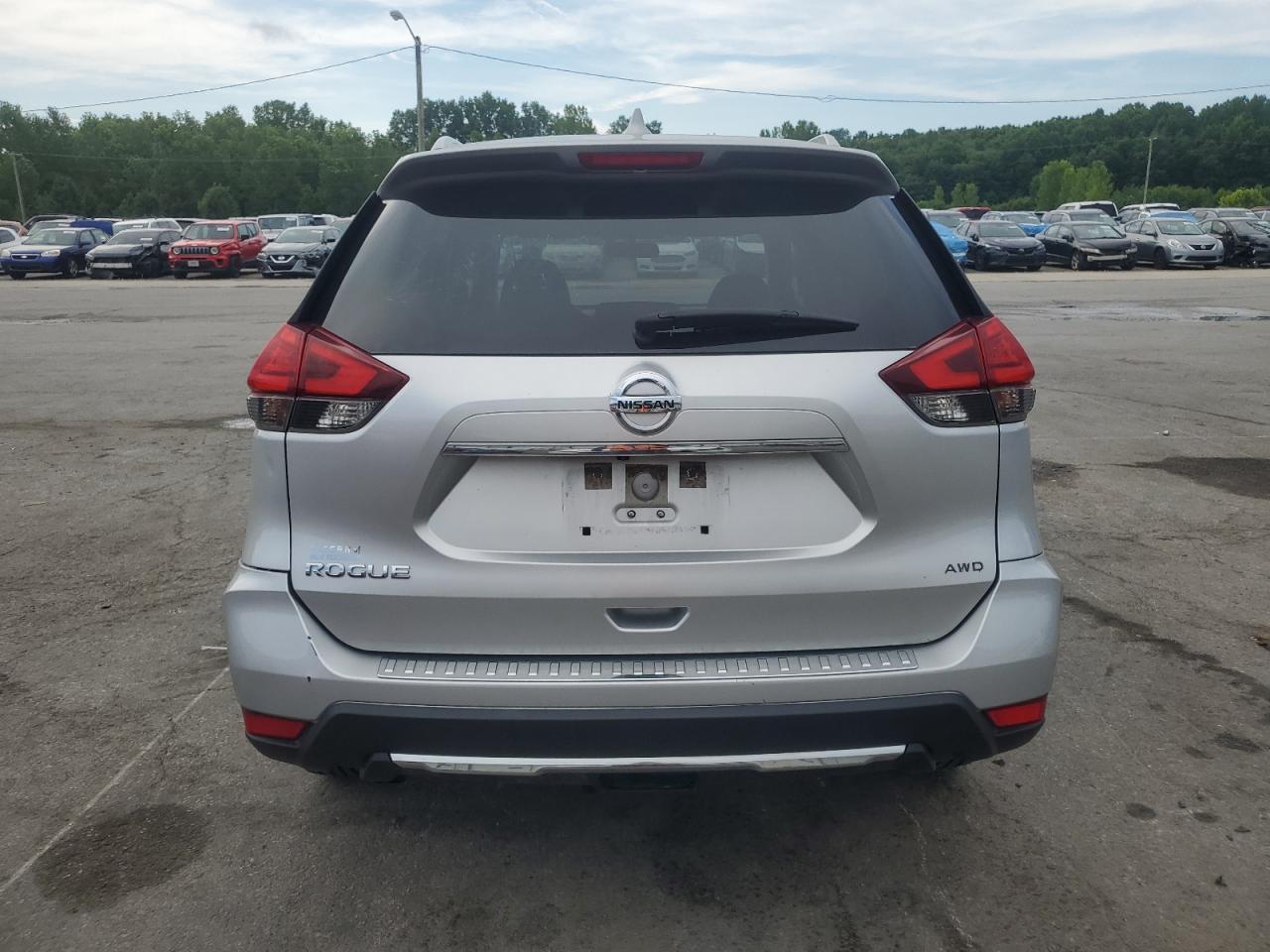 2017 Nissan Rogue S VIN: JN8AT2MV1HW253502 Lot: 64842725