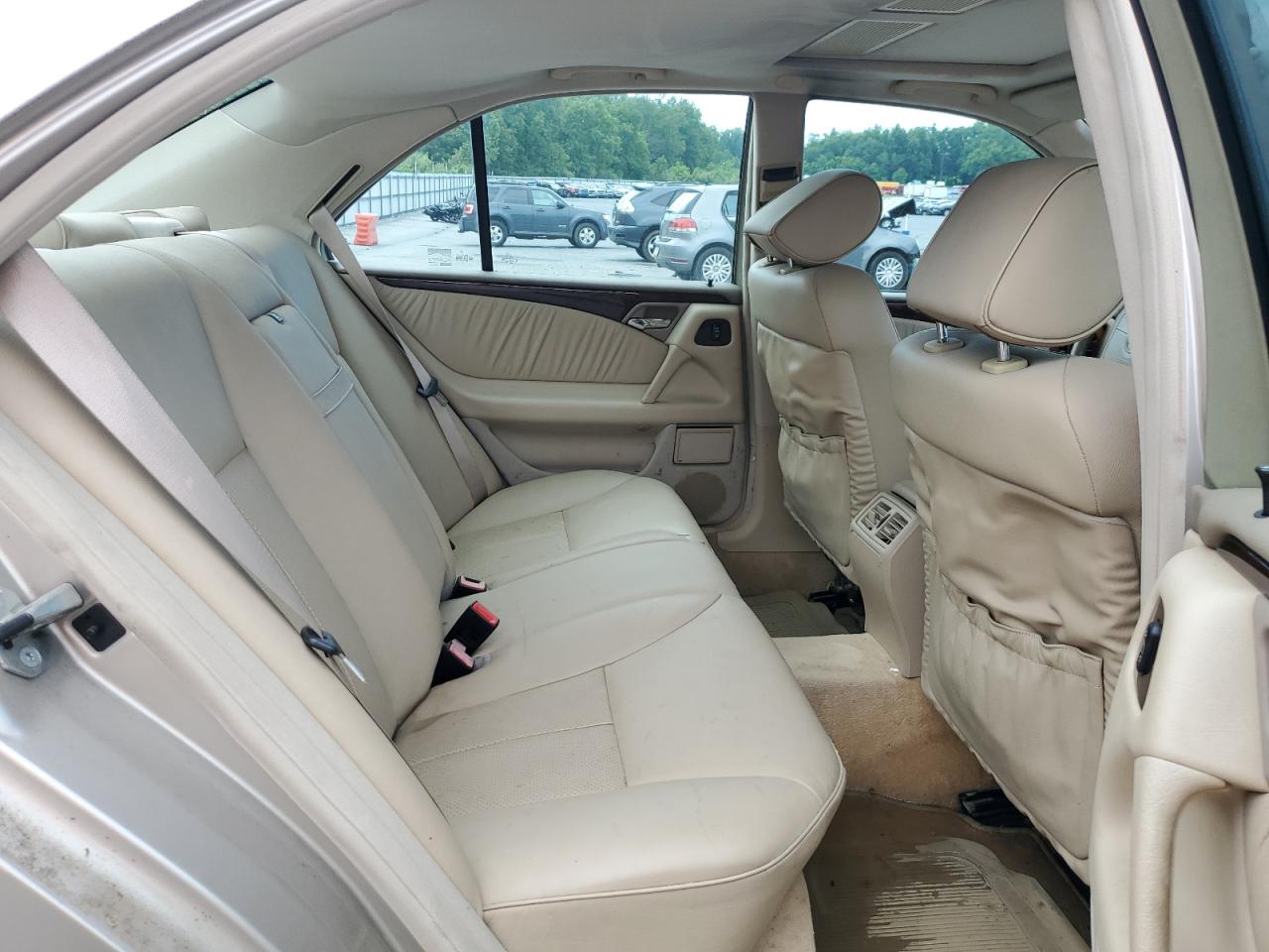 1999 Mercedes-Benz E 320 4Matic VIN: WDBJF82H7XX021061 Lot: 64169935