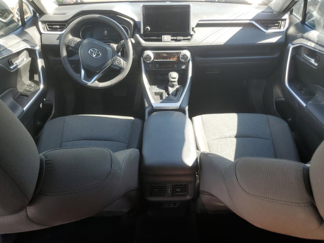 2025 Toyota Rav4 Xle VIN: 2T3W1RFV4SW369456 Lot: 64400125