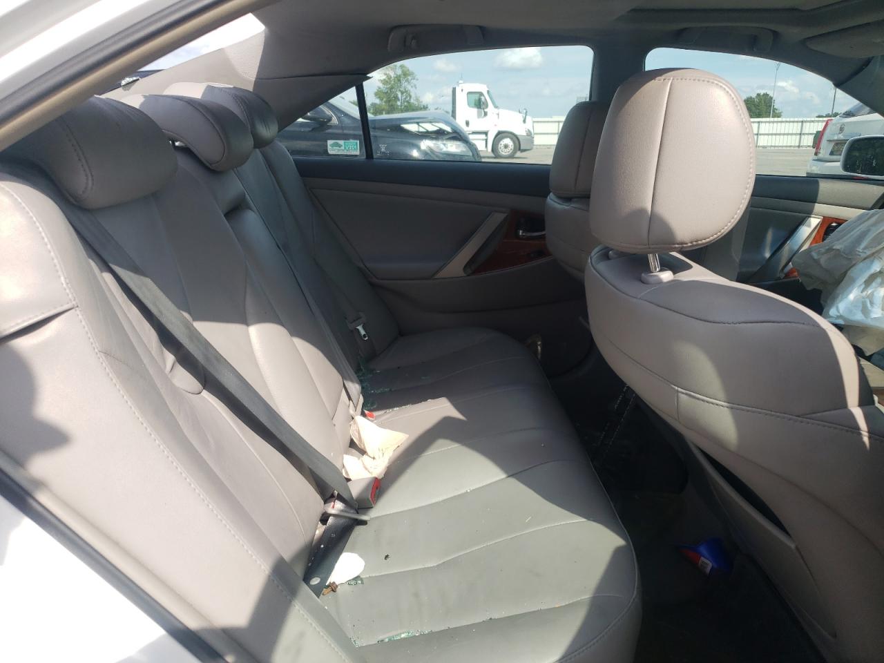 2010 Toyota Camry Hybrid VIN: 4T1BB3EK6AU117585 Lot: 65286855