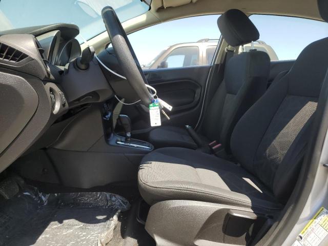  FORD FIESTA 2012 Серебристый