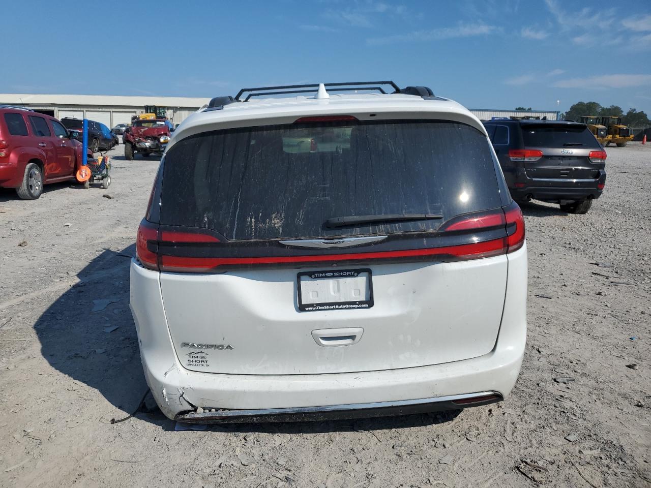 2022 Chrysler Pacifica Touring L VIN: 2C4RC1BG4NR194382 Lot: 63900635