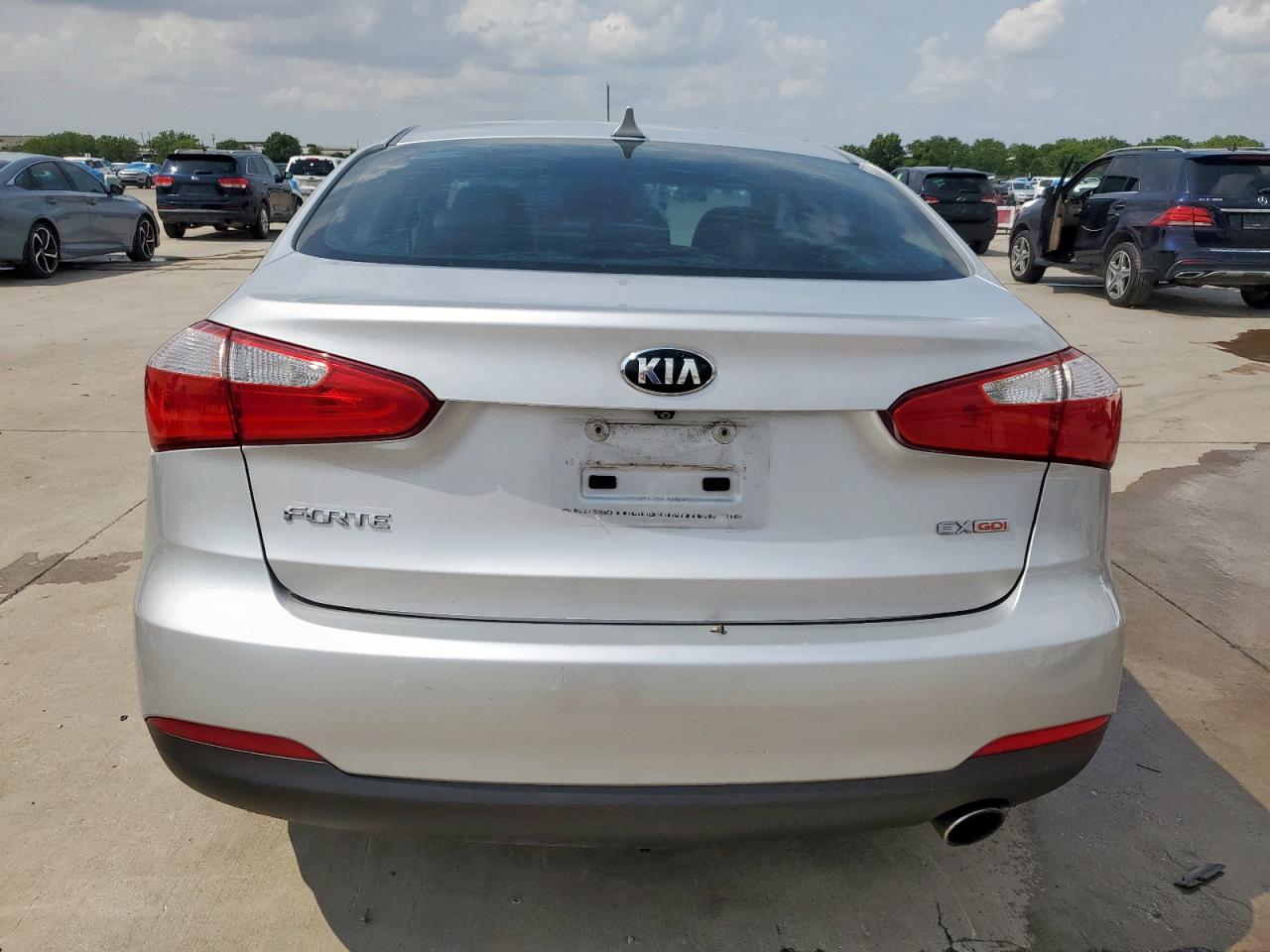 2016 Kia Forte Ex VIN: KNAFZ4A89G5551629 Lot: 64474105