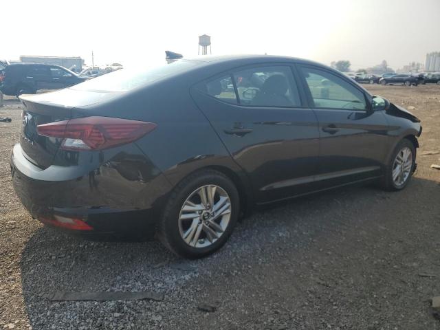  HYUNDAI ELANTRA 2019 Czarny