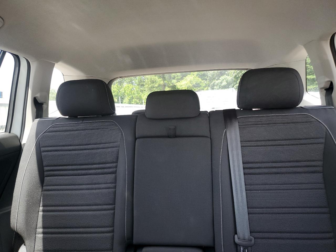 2022 Volkswagen Tiguan S VIN: 3VV1B7AXXNM045651 Lot: 64000225