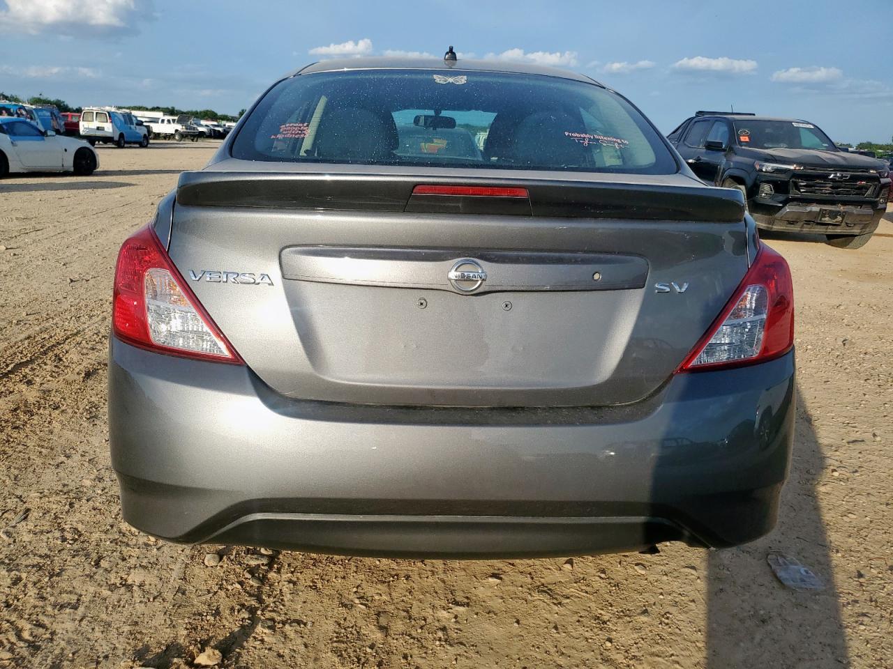2016 Nissan Versa S VIN: 3N1CN7AP9GL843200 Lot: 65290655
