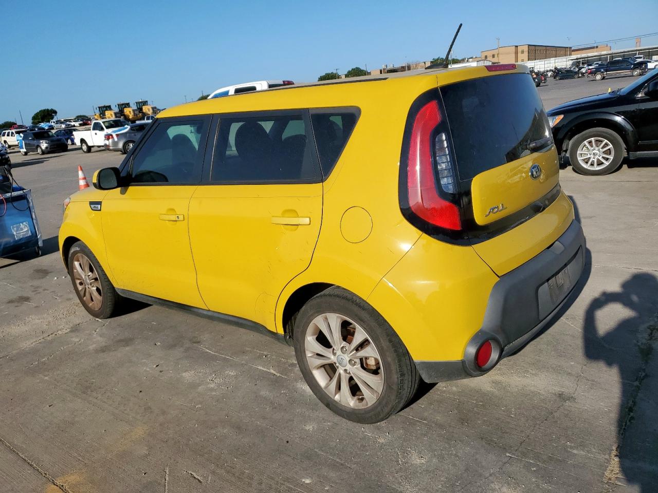 2015 Kia Soul + VIN: KNDJP3A50F7215325 Lot: 66710205