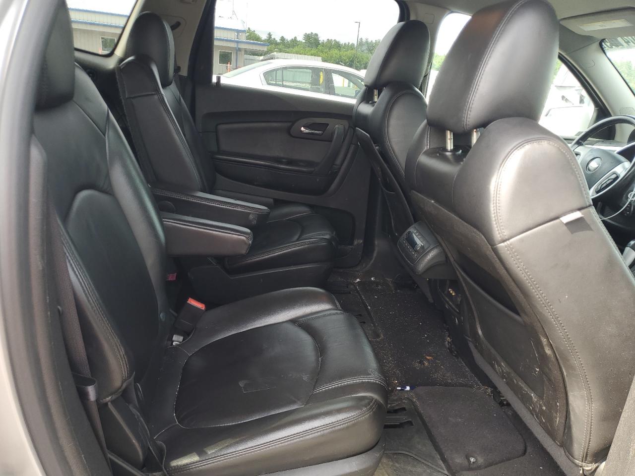 2010 Chevrolet Traverse Lt VIN: 1GNLVGED1AJ263703 Lot: 62504105