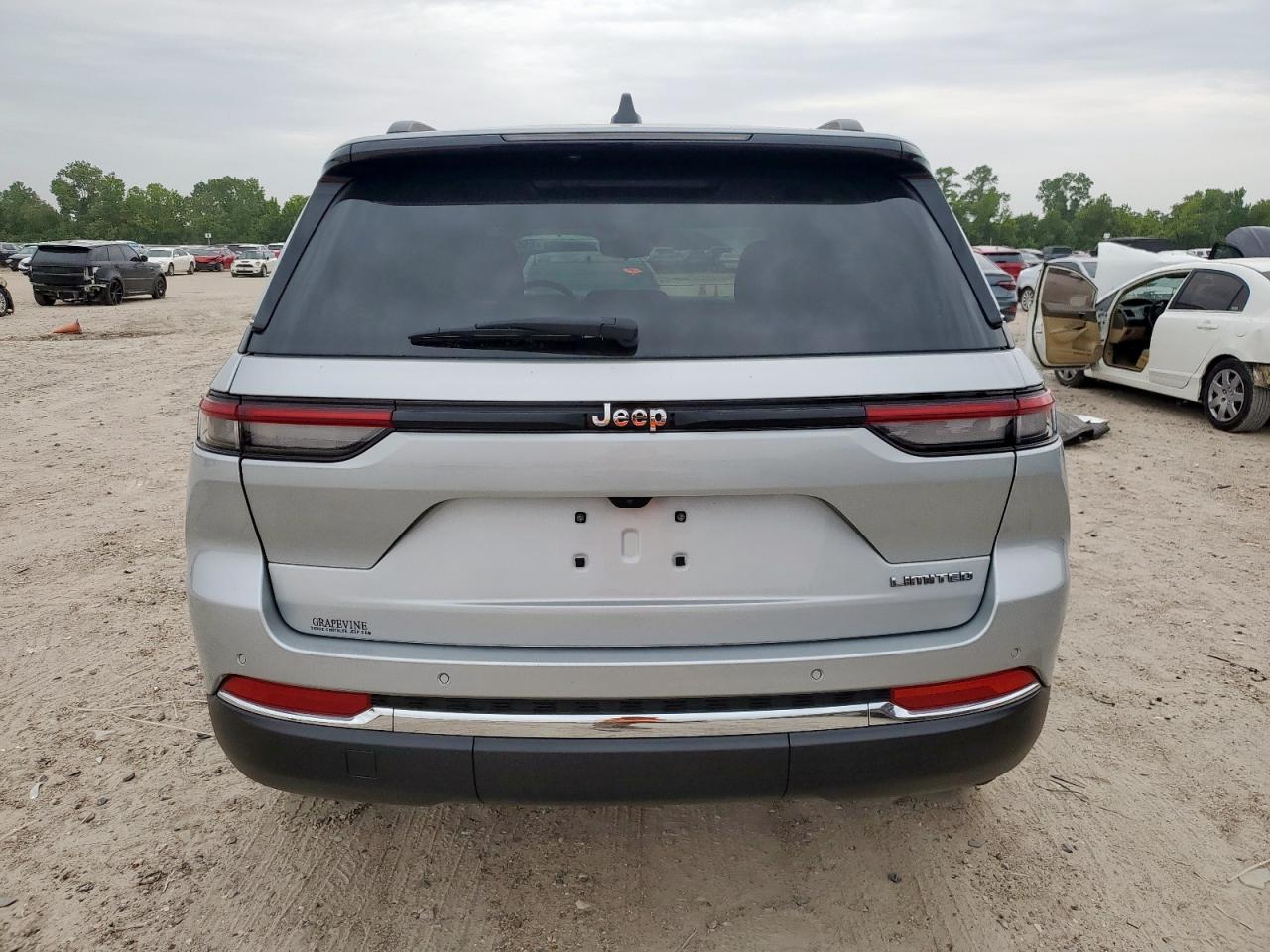 2022 Jeep Grand Cherokee Limited VIN: 1C4RJGBG1N8570458 Lot: 65587915