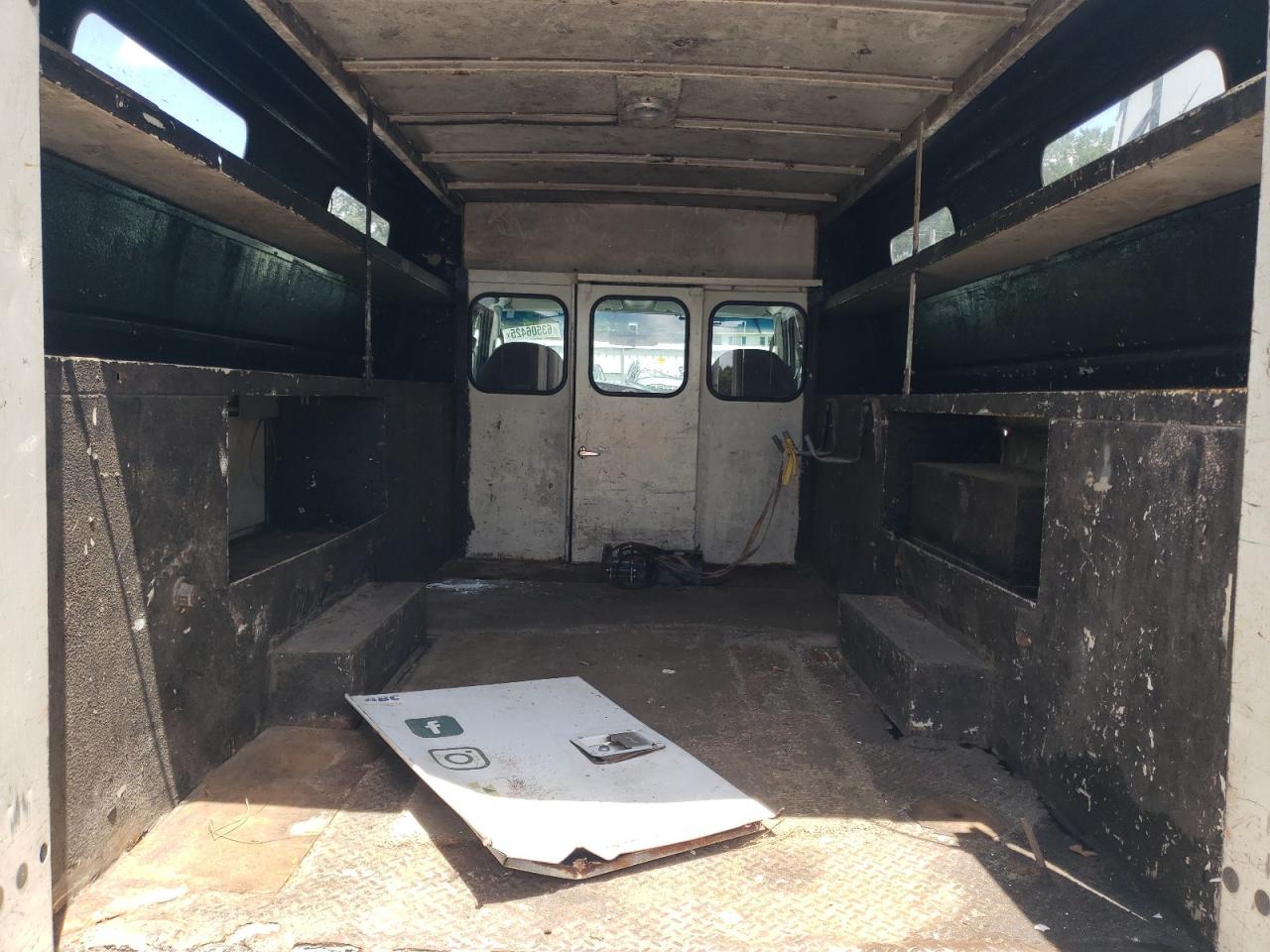 2003 Ford Econoline E350 Super Duty Cutaway Van VIN: 1FDWE35F63HA64264 Lot: 63506425