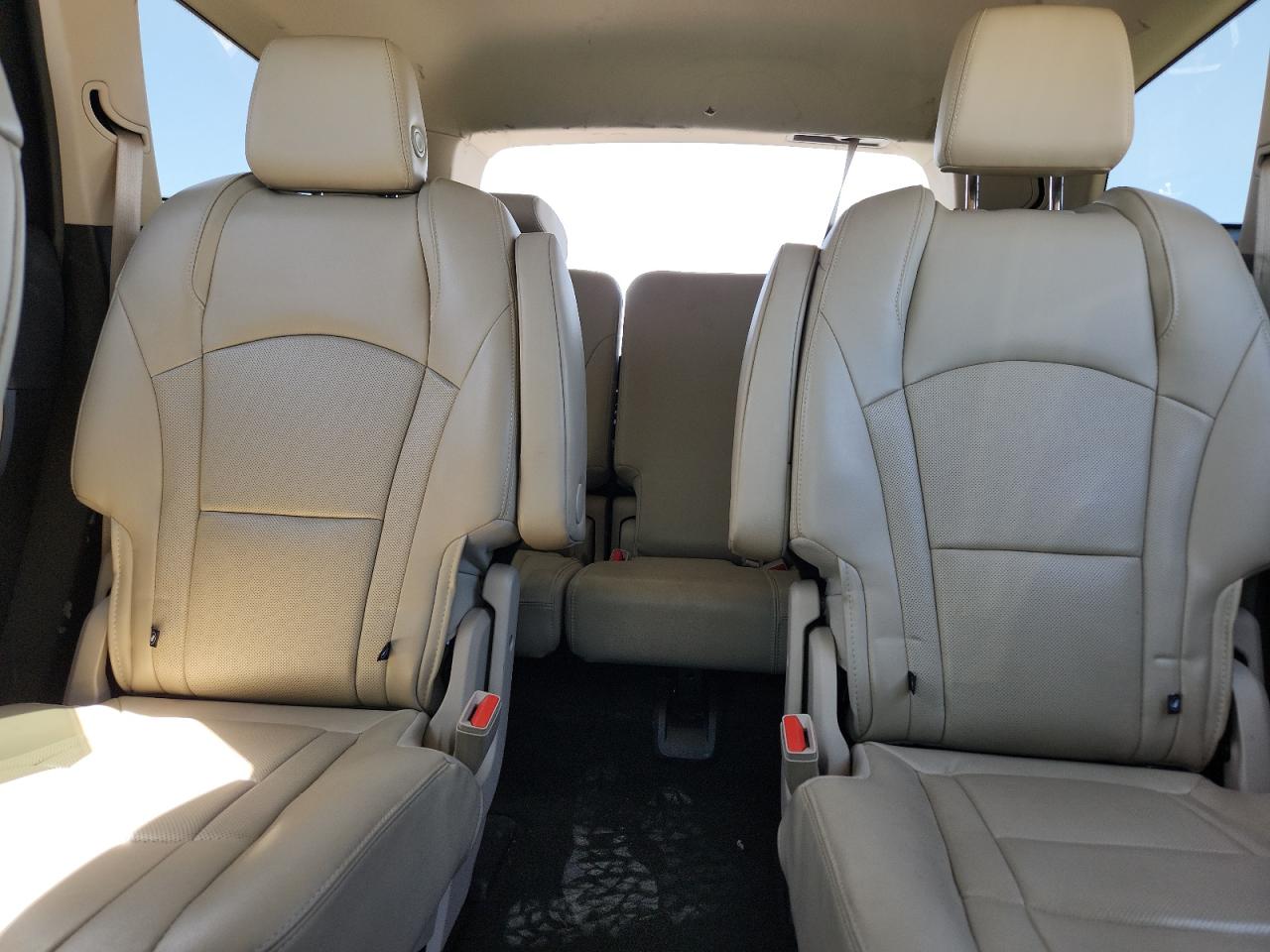 2018 Buick Enclave Essence VIN: 5GAEVAKW2JJ241554 Lot: 66108685