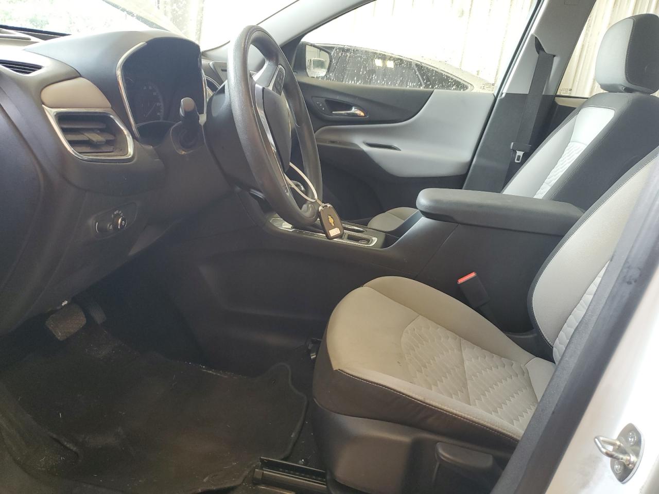 2020 Chevrolet Equinox Ls VIN: 3GNAXHEV0LS504331 Lot: 64501275
