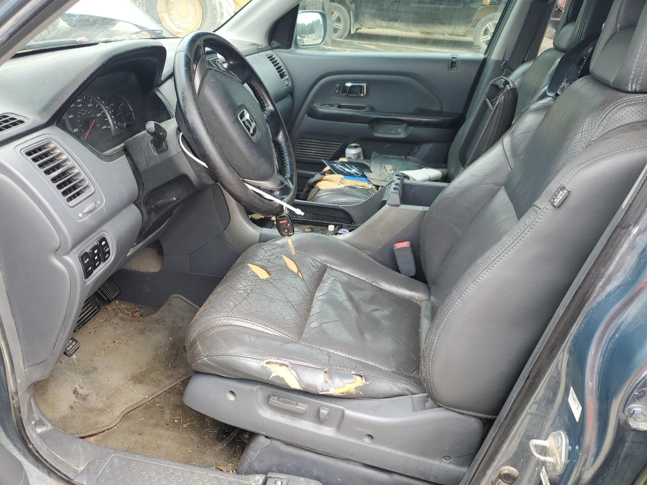 2005 Honda Pilot Exl VIN: 2HKYF18605H529362 Lot: 64684015