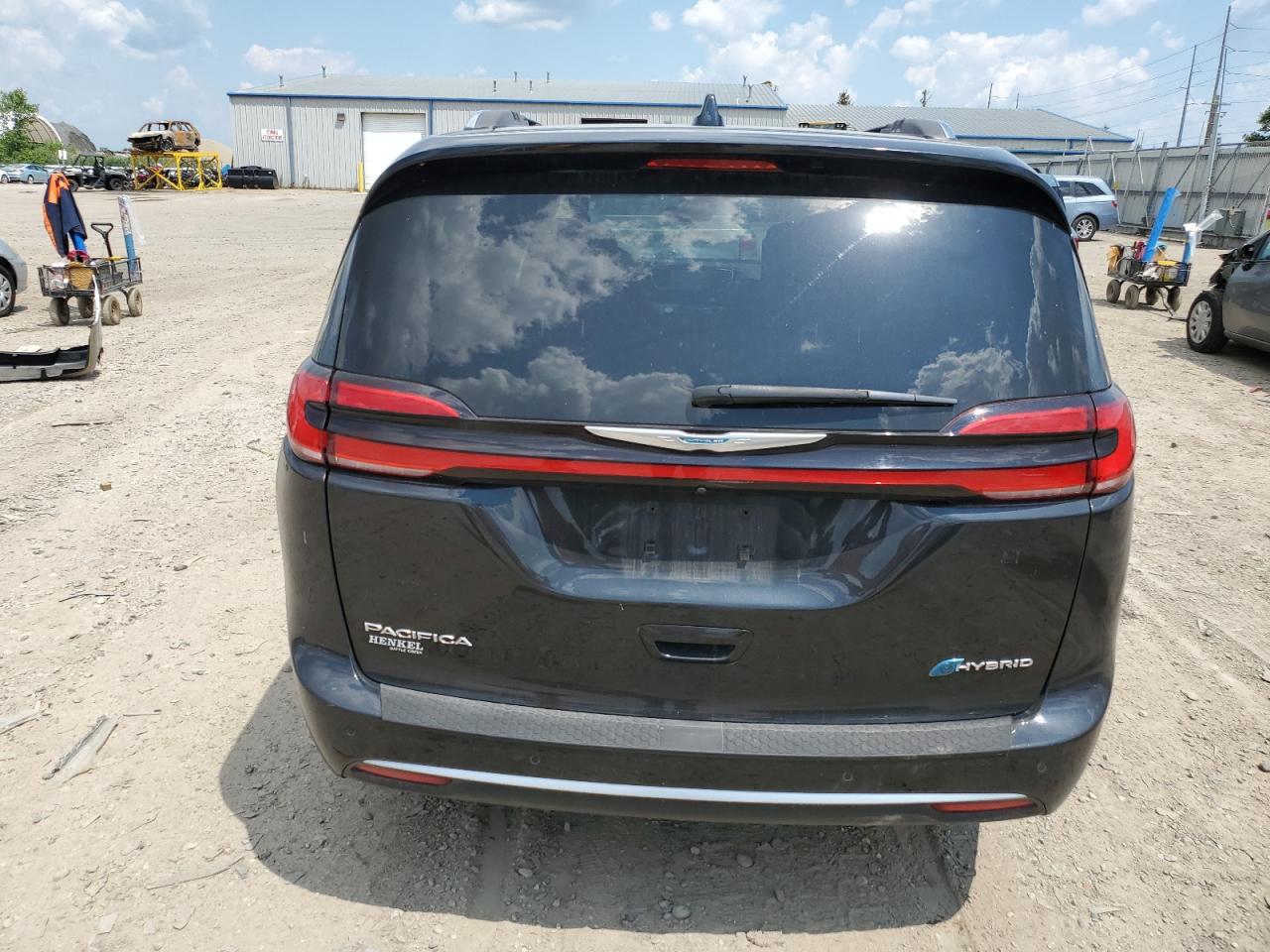 2021 Chrysler Pacifica Hybrid Pinnacle VIN: 2C4RC1N74MR562408 Lot: 62677605