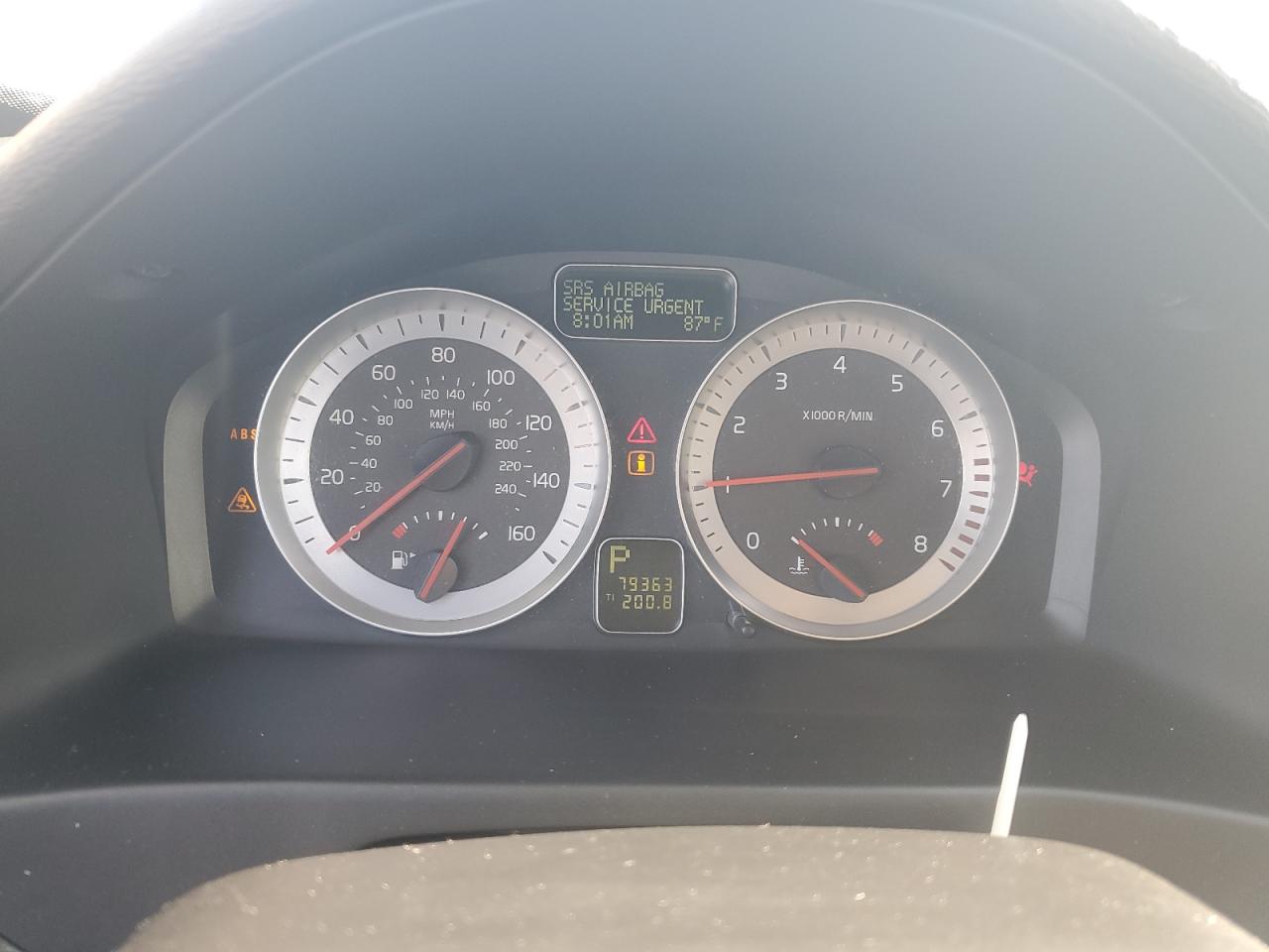 2011 Volvo C70 T5 VIN: YV1672MC2BJ117611 Lot: 66201595