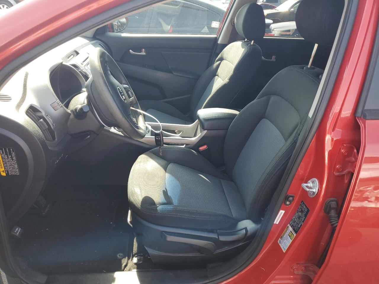 kndpb3ac0f7692005 KNDPB3AC0F7692005 2015 Kia Sportage Lx