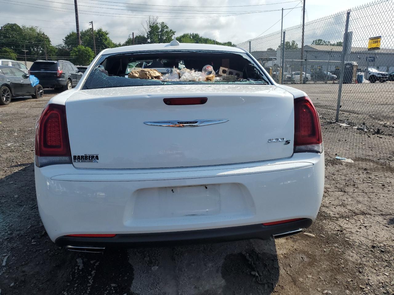 2019 Chrysler 300 S VIN: 2C3CCABG9KH708173 Lot: 65145835
