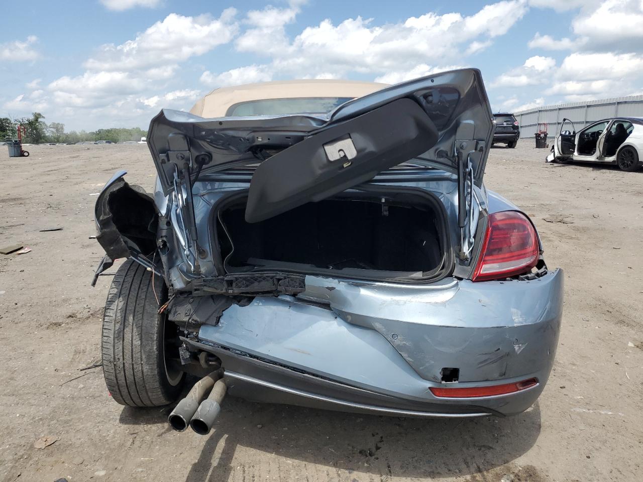 2019 Volkswagen Beetle S VIN: 3VW5DAAT7KM511551 Lot: 64180965