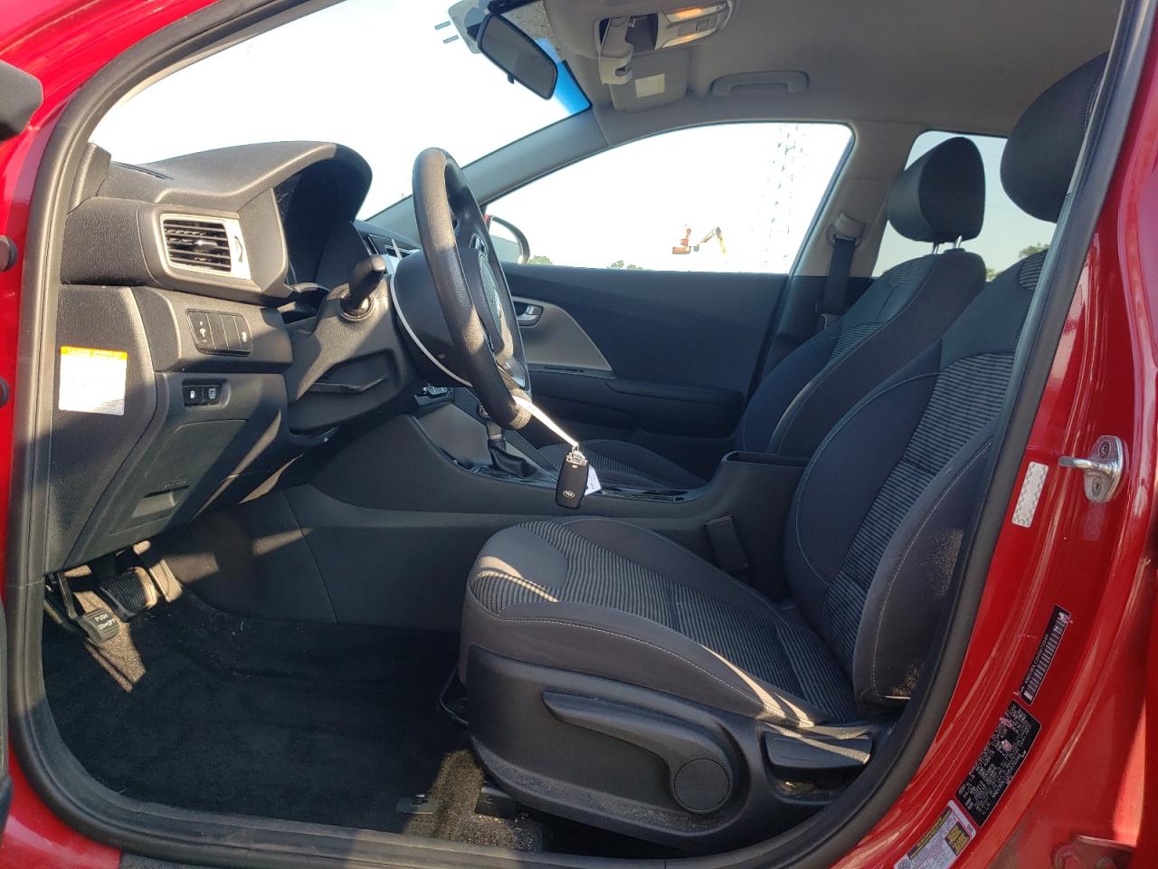 kndcb3lc2h5072346 KNDCB3LC2H5072346 2017 Kia Niro Fe