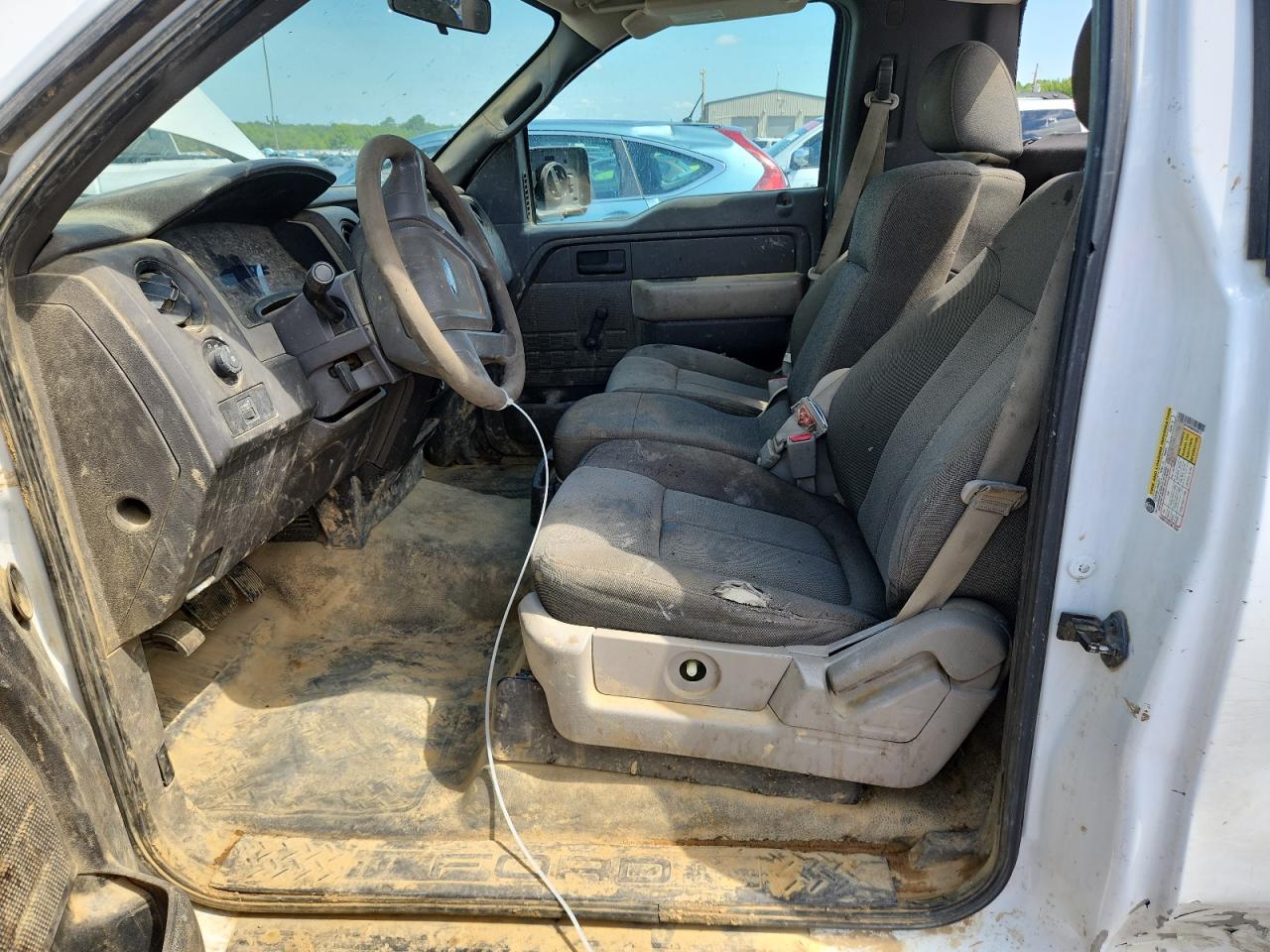 2010 Ford F150 VIN: 1FTMF1CW0AKC08312 Lot: 64637185