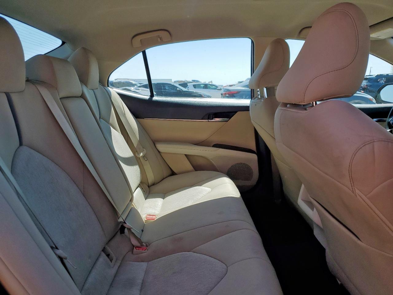 2021 Toyota Camry Le VIN: 4T1C31AK1MU568245 Lot: 64420395