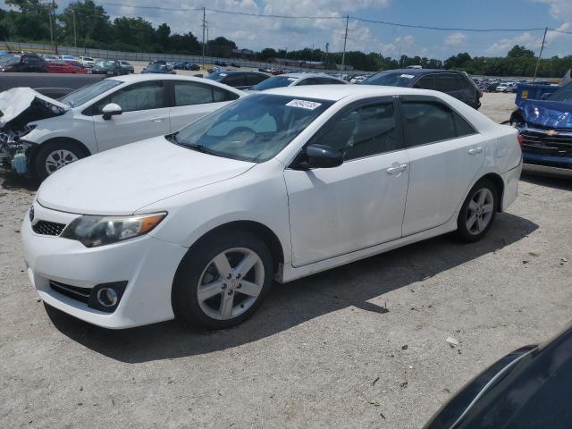  TOYOTA CAMRY 2014 Biały