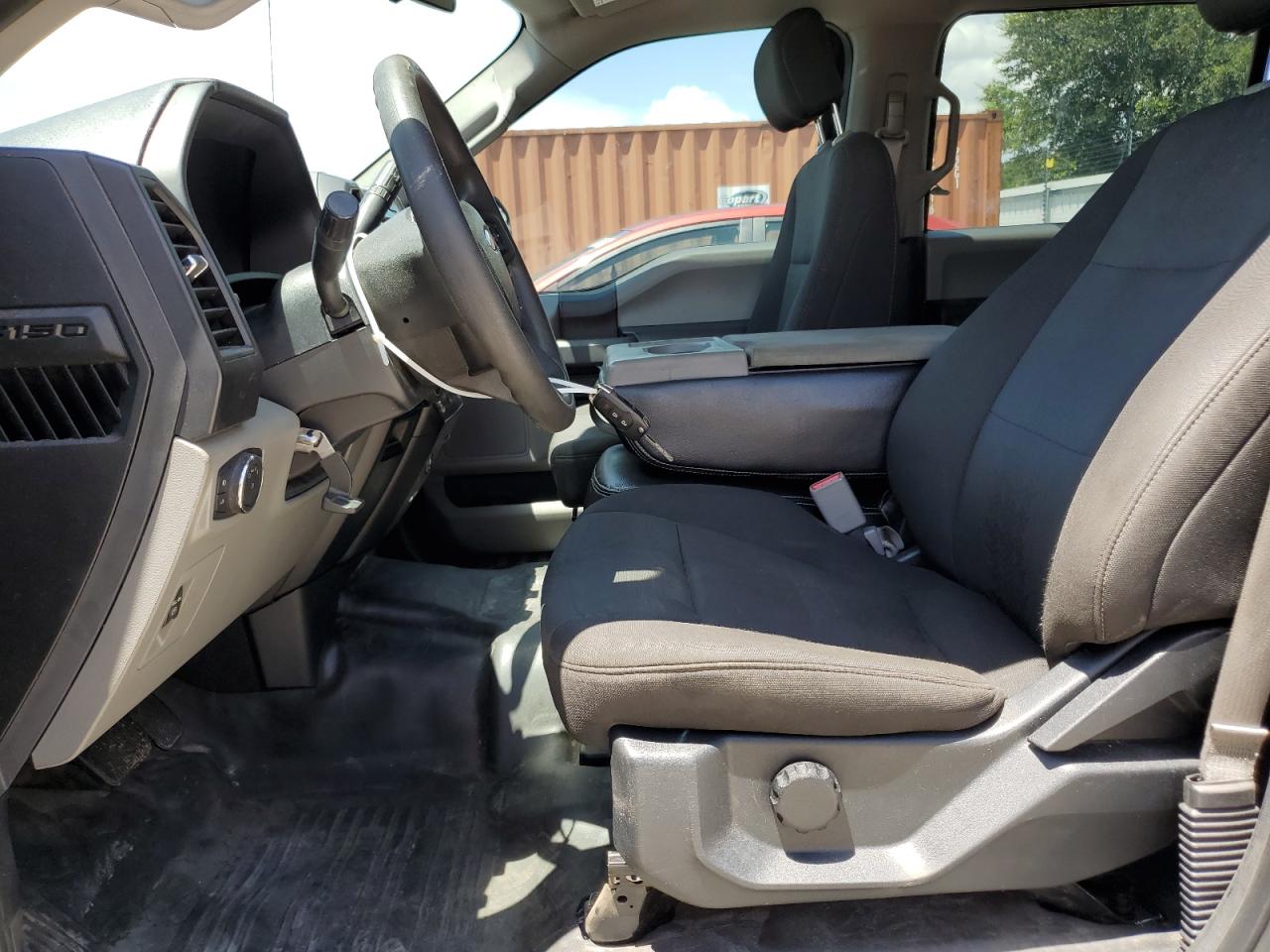2016 Ford F150 Supercrew VIN: 1FTEW1C80GKF41530 Lot: 64968435
